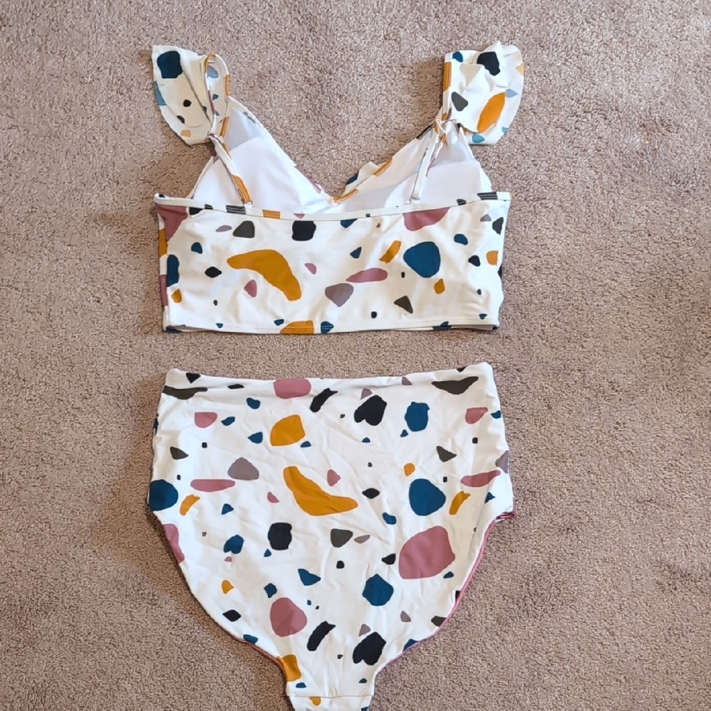 Chic Multicolor Ruffle Bikini Set - image 3
